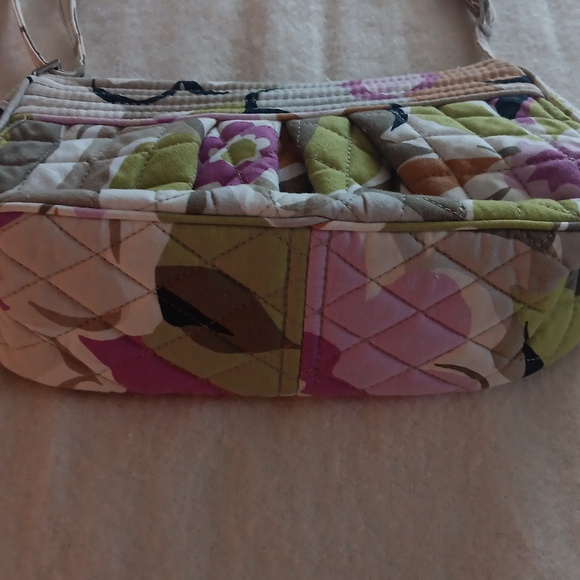 Vera Bradley Handbag - Picture 3 of 14